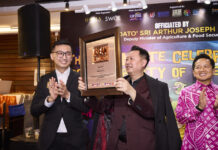 Adam Ham awarded the ASEAN Records for most connected creative entrepreneur