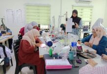 AEON Bank x SURI iTEKAD sewing programme empowers B40 youth and mothers