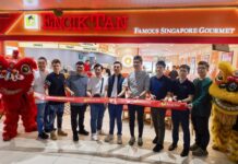 Famous Singapore gourmet Encik Tan opens first outlet in Malaysia at Sultan Abdul Aziz Shah Airport