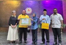 Yayasan MR DIY repurposes technology in the classroom